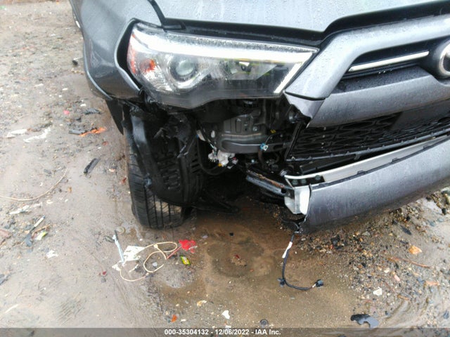 2021 Toyota 4Runner, VIN: JTEEU5JR2M5229367