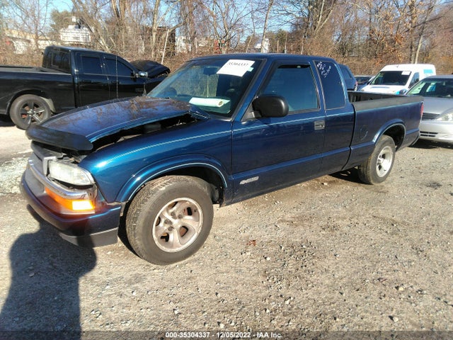2002 CHEVROLET S-10 LS VIN: 1GCCS195428104538