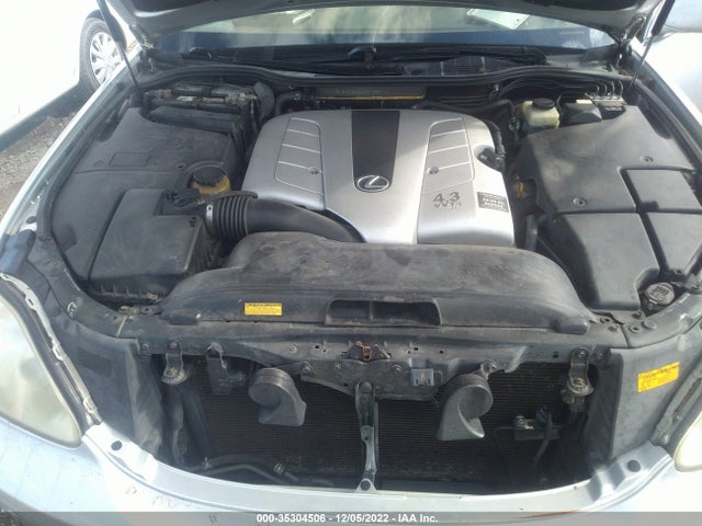 Lexus LS 430 2004 JTHBN36F840162745 Image 10