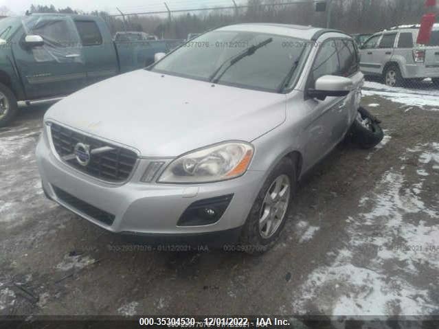 Volvo XC60 2010 YV4960DZ1A2050679 Image 2