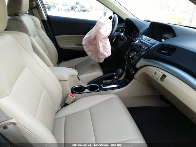 Acura ILX 2016 19UDE2F38GA024472 Image 5