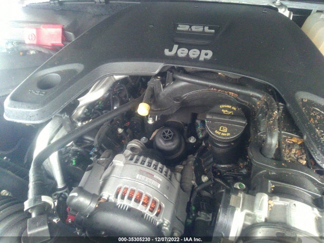 2021 Jeep Gladiator, VIN: 1C6HJTAG0ML559735