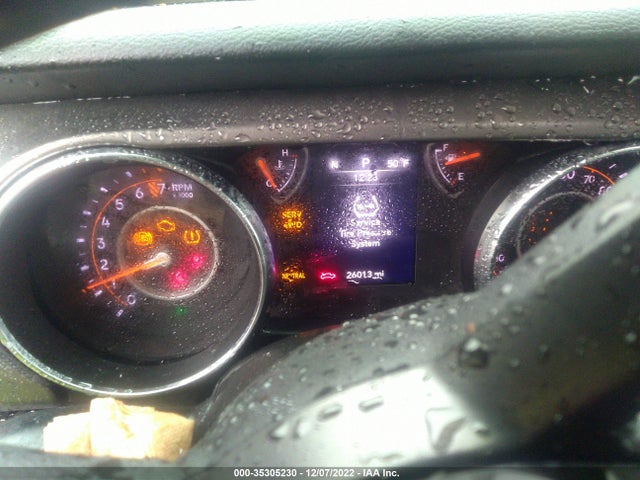 2021 Jeep Gladiator, VIN: 1C6HJTAG0ML559735