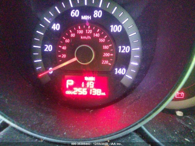 KNAFU4A24C5611627 KIA FORTE EX