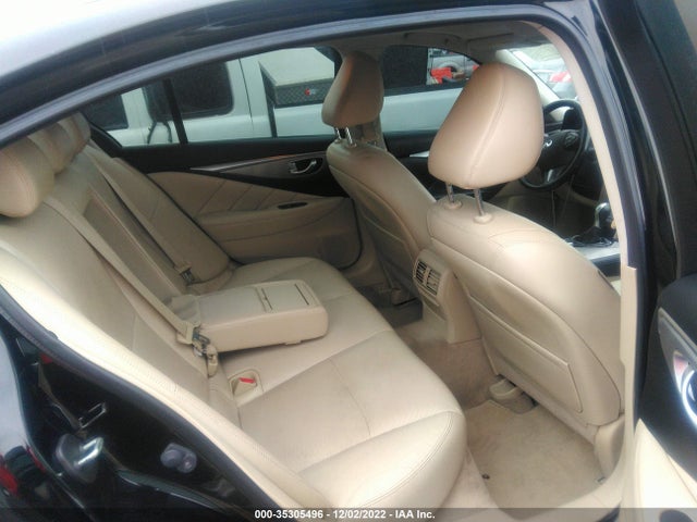 2015 Infiniti Q50, VIN: JN1BV7AP1FM339577