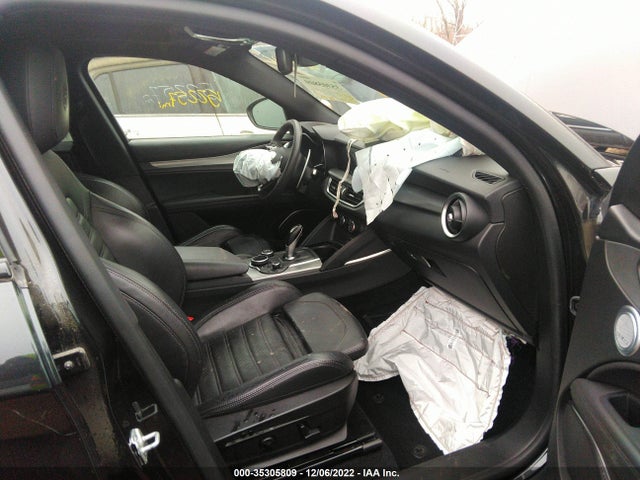 ZASFAKNN0J7B92964 Alfa Romeo Stelvio Ti Sport