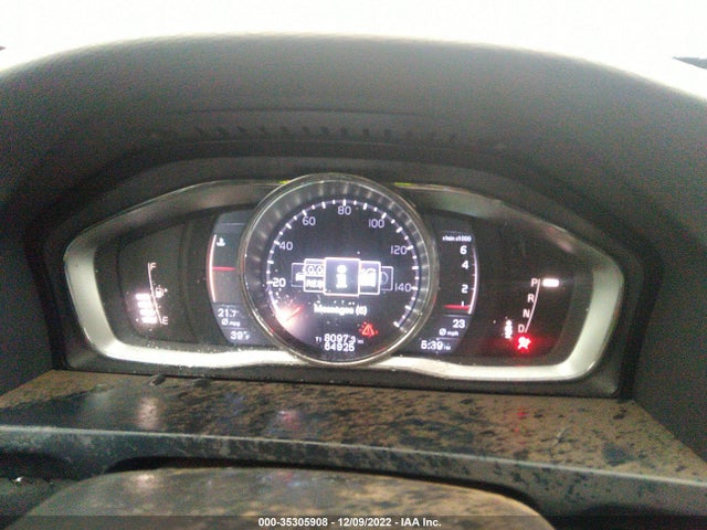 2016 Volvo V60, VIN: YV4612HK7G1018277
