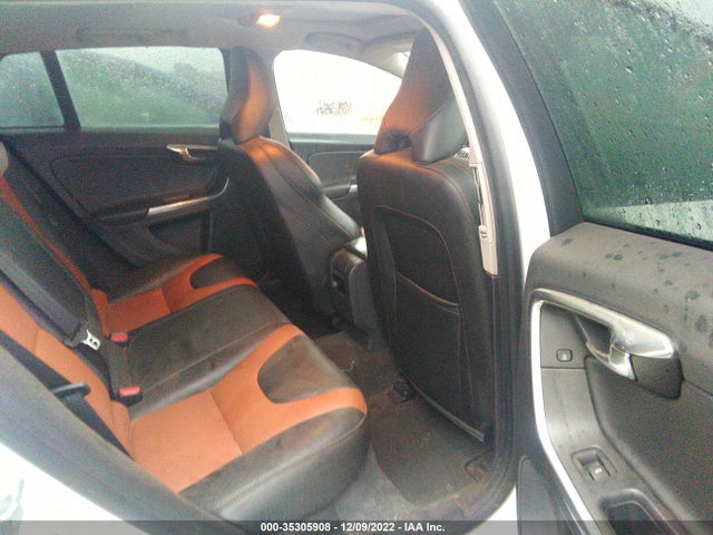 2016 Volvo V60, VIN: YV4612HK7G1018277
