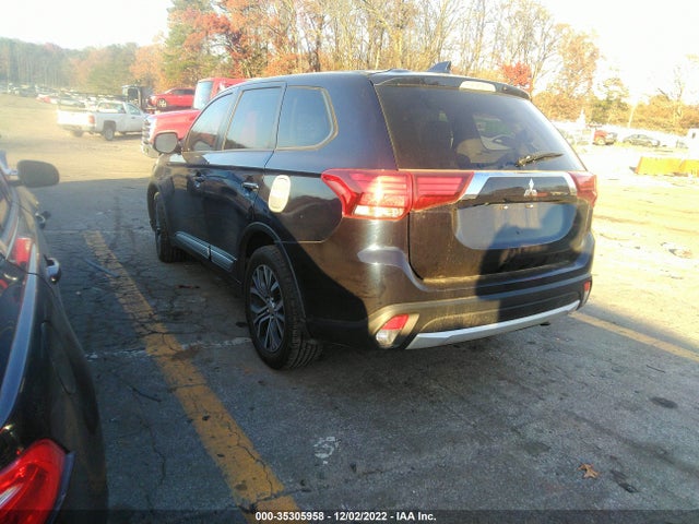 JA4AD2A31JZ013666 Mitsubishi Outlander Es
