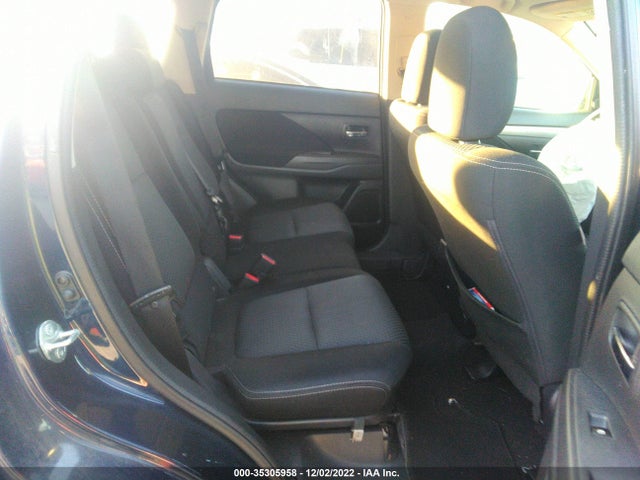 JA4AD2A31JZ013666 Mitsubishi Outlander Es