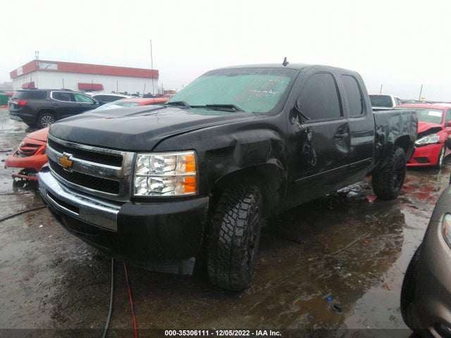 2011 CHEVROLET SILVERADO 1500 LS VIN: 1GCRCREAXBZ453609