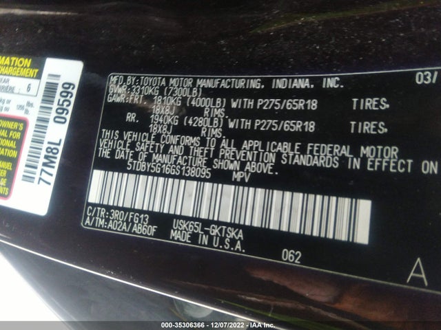 2016 Toyota Sequoia, VIN: 5TDBY5G16GS138095