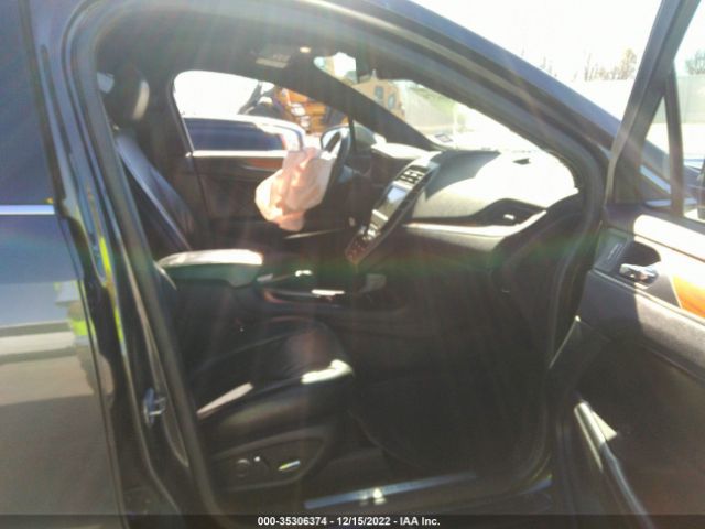 5LMCJ3C97HUL57159 Lincoln Mkc Reserve