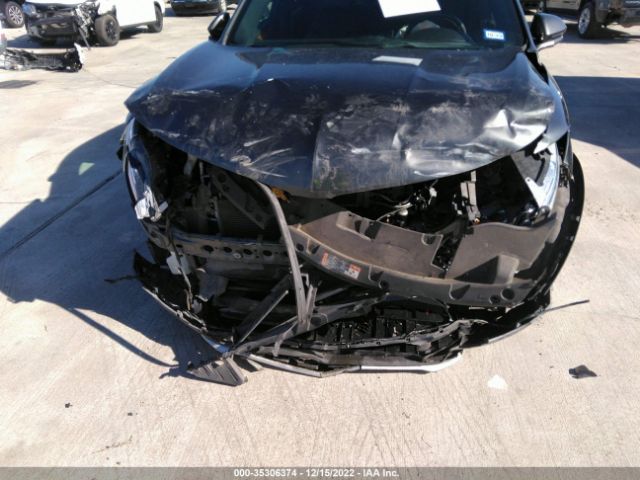 5LMCJ3C97HUL57159 Lincoln Mkc Reserve