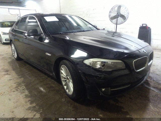 2013 BMW 5 SERIES 535I VIN: WBAFR7C53DC823880