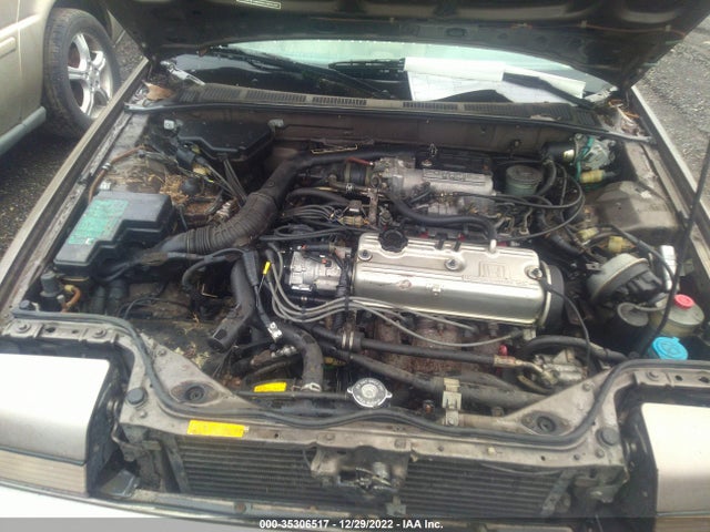 1989 HONDA ACCORD SEI VIN: 1HGCA5658KA097473