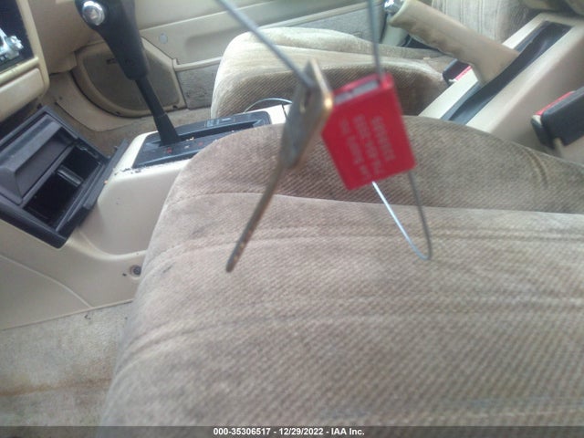 1989 HONDA ACCORD SEI VIN: 1HGCA5658KA097473