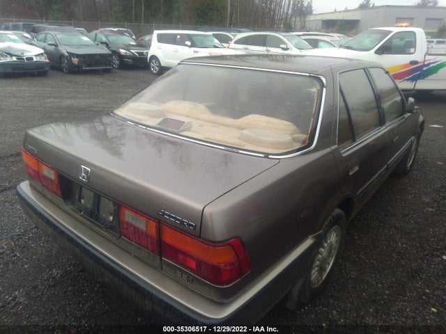 1989 HONDA ACCORD SEI VIN: 1HGCA5658KA097473