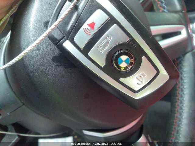 WBS3R9C5XFK334105 BMW M4