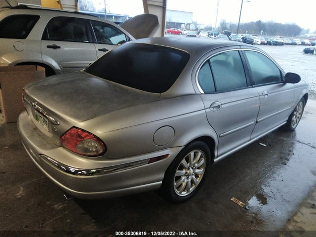 Jaguar X-Type 2003 SAJEA51D83XC88089 Image 5