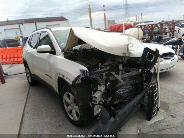 3C4NJDBB2JT207034 Jeep Compass Latitude