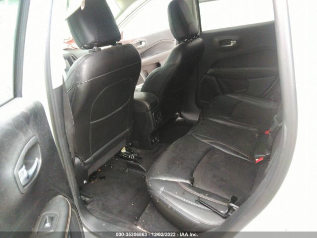 3C4NJDBB2JT207034 Jeep Compass Latitude