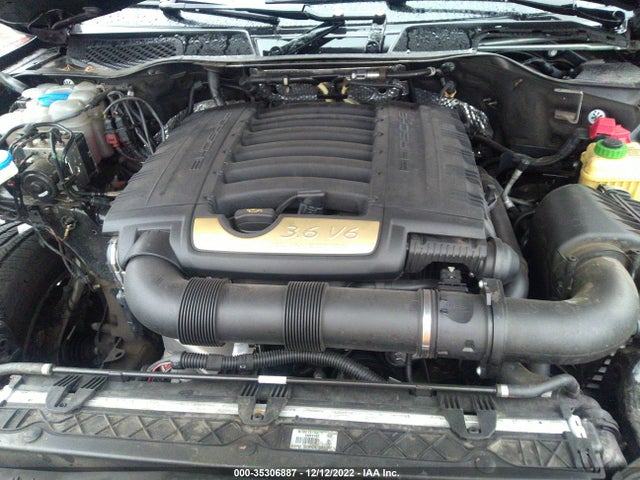 2016 Porsche Cayenne, VIN: WP1AA2A2XGLA08353