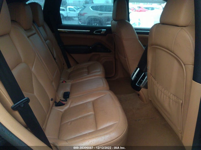 2016 Porsche Cayenne, VIN: WP1AA2A2XGLA08353