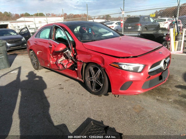 2019 Mercedes-Benz A-Class, VIN: WDD3G4FB5KW032537