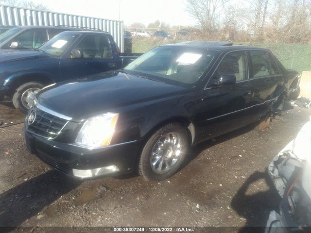 Cadillac Dts Premium Collection 2011 1G6KH5E62BU109795 Image 2