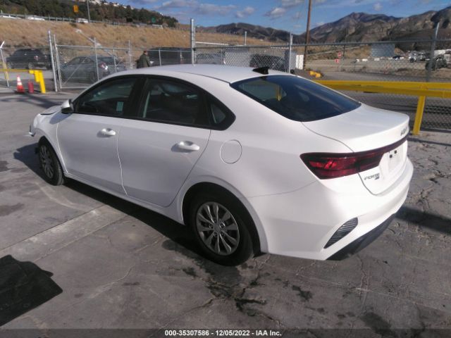 3KPF24AD5PE535307 KIA FORTE LX