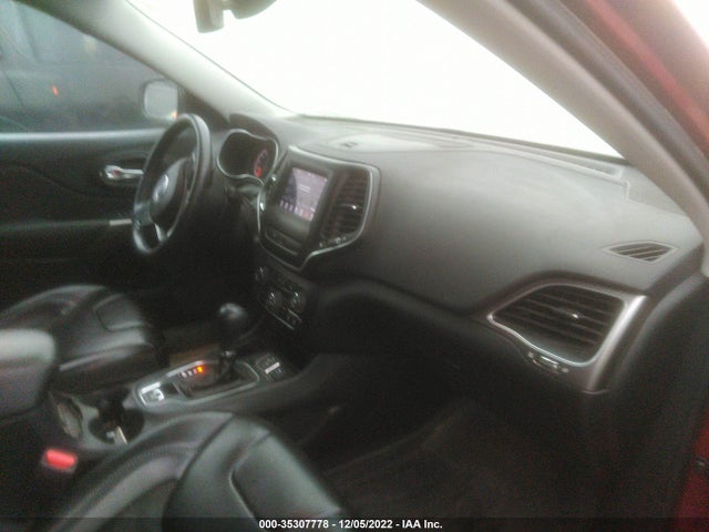 2019 JEEP CHEROKEE LATITUDE PLUS VIN: 1C4PJLLX2KD423082