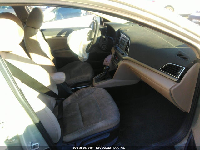 Hyundai ELANTRA SE 2017 5NPD74LF3HH101634 Image 7