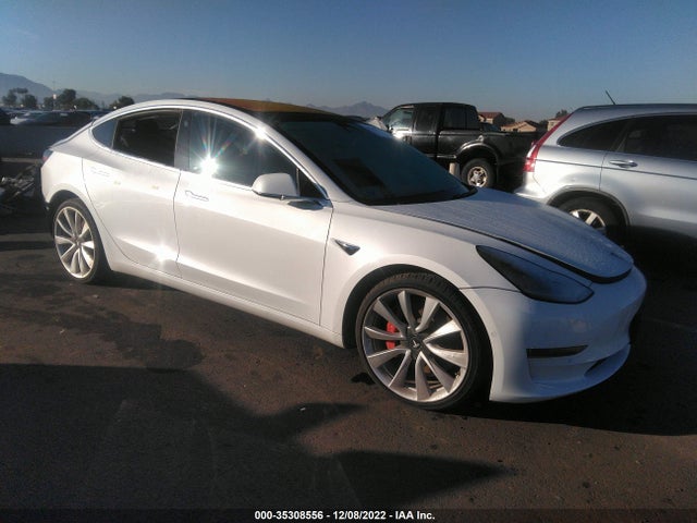 Tesla Model 3 Long Range 2018 5YJ3E1EB5JF084222 main image