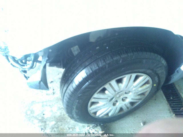 Chrysler Town & Country 2005 1C4GP45R35B174908 Image 5