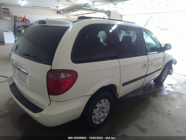 Chrysler Town & Country 2005 1C4GP45R35B174908 Image 10