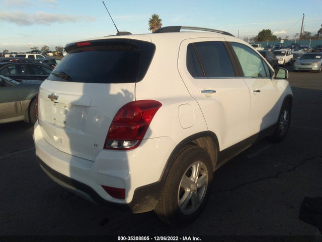 2018 Chevrolet Trax, VIN: KL7CJLSB2JB717657