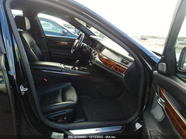 2014 BMW 7 Series, VIN: WBAYF8C57ED653316