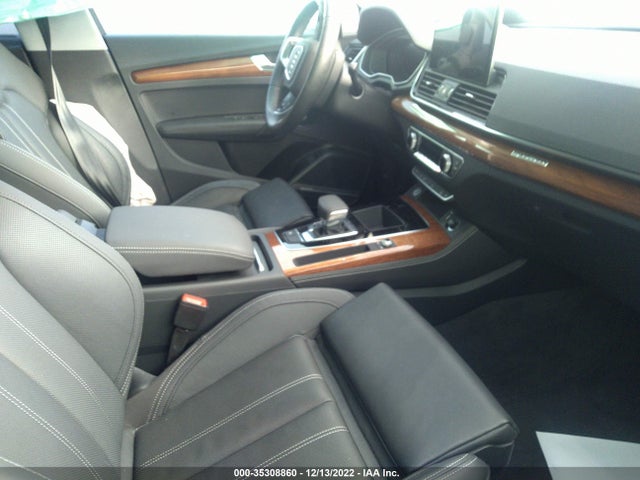 2021 Audi Q5, VIN: WA1E2AFY6M2044379