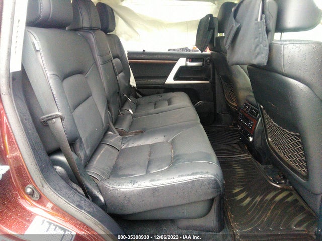 2016 Toyota Land Cruiser, VIN: JTMCY7AJ7G4038009