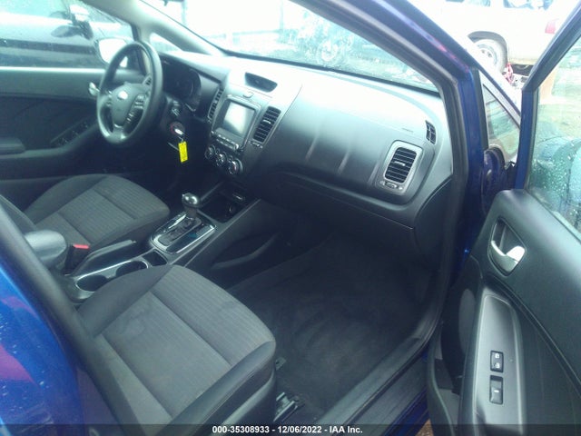 2018 Kia Forte, VIN: 3KPFL4A77JE241972