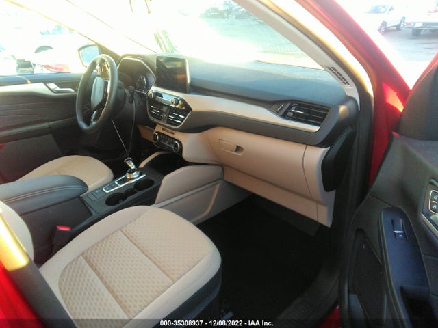 2021 Ford Escape, VIN: 1FMCU0BZ4MUA34739