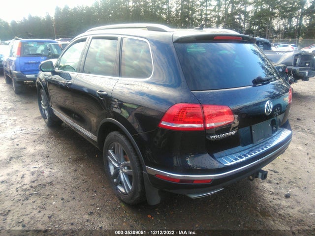 2015 Volkswagen Touareg, VIN: WVGEP9BP6FD007595