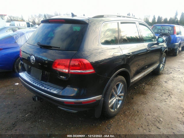 2015 Volkswagen Touareg, VIN: WVGEP9BP6FD007595