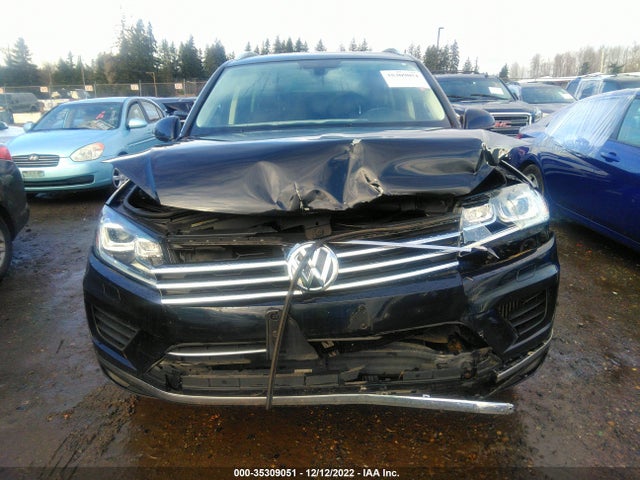 2015 Volkswagen Touareg, VIN: WVGEP9BP6FD007595