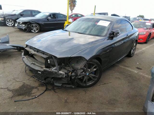 BMW 2 Series M235i 2014 WBA1J7C55EVW84326 Image 2