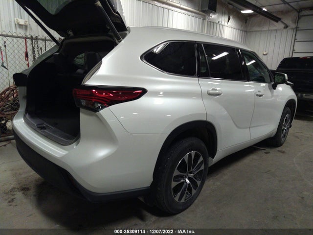 2022 Toyota Highlander, VIN: 5TDHZRBH0NS225880