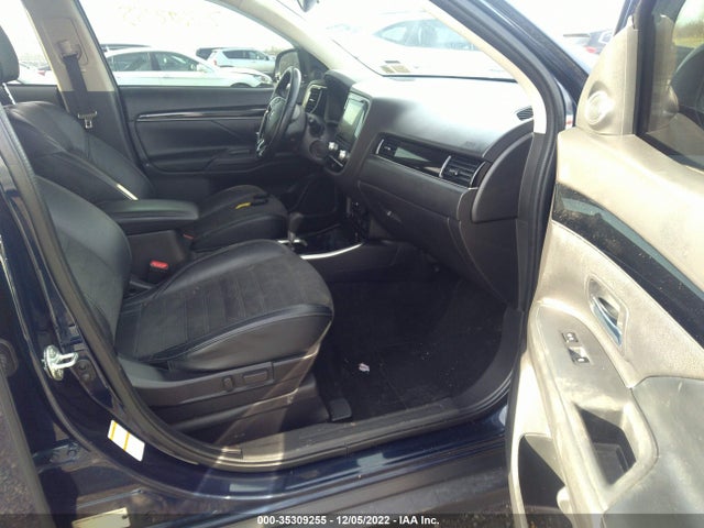 2020 Mitsubishi Outlander, VIN: JA4AZ3A3XLZ048328