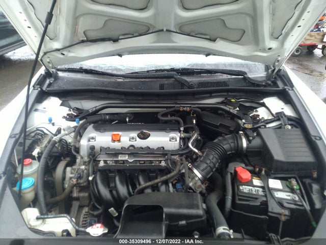2011 HONDA ACCORD CPE EX-L VIN: 1HGCS1B83BA006387