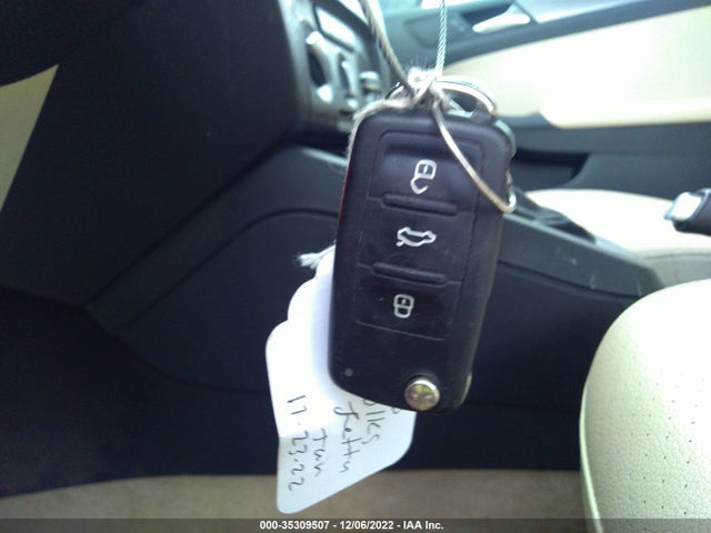 2013 VOLKSWAGEN JETTA SEDAN TDI W/PREMIUM/NAV VIN: 3VWLL7AJ3DM223783